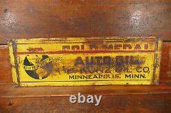 RARE Vintage Gold Medal Auto Oil KUNZ Co Minneapolis MN Tin Advertising Sign