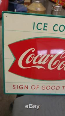 VINTAGE COCA-COLA TIN LITHO SOGT'FISHTAIL' MCA SIGN With BOTTLE-20x28-NICE