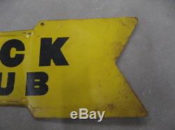 VINTAGE Circa 1920s Warwick Auto Club single-sided die-cut tin arrow shaped sign