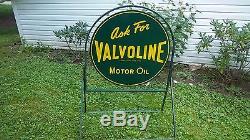 VTG 1959 VALVOLINE 2 Sided Tin Curb Sign w Stand Great Paint & Shine