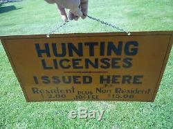 Very Rare circa 1920's-30 Painted Tin HUNTING LICENSES ISSUED HERE Trade Sign