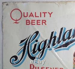 Vintage 1930s HIGHLANDER BEER TIN SIGN MISSOULA, MT MONTANA nice color+graphics