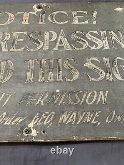Vintage Early Rare Primitive Hand Painted No Trespassing Tin on Wood Frame Sign