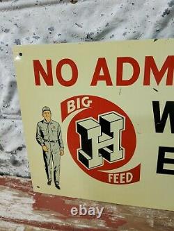 Vintage Original Honegers Big H Feeds No Admittance Tin Metal Farm Sign Seed Wow